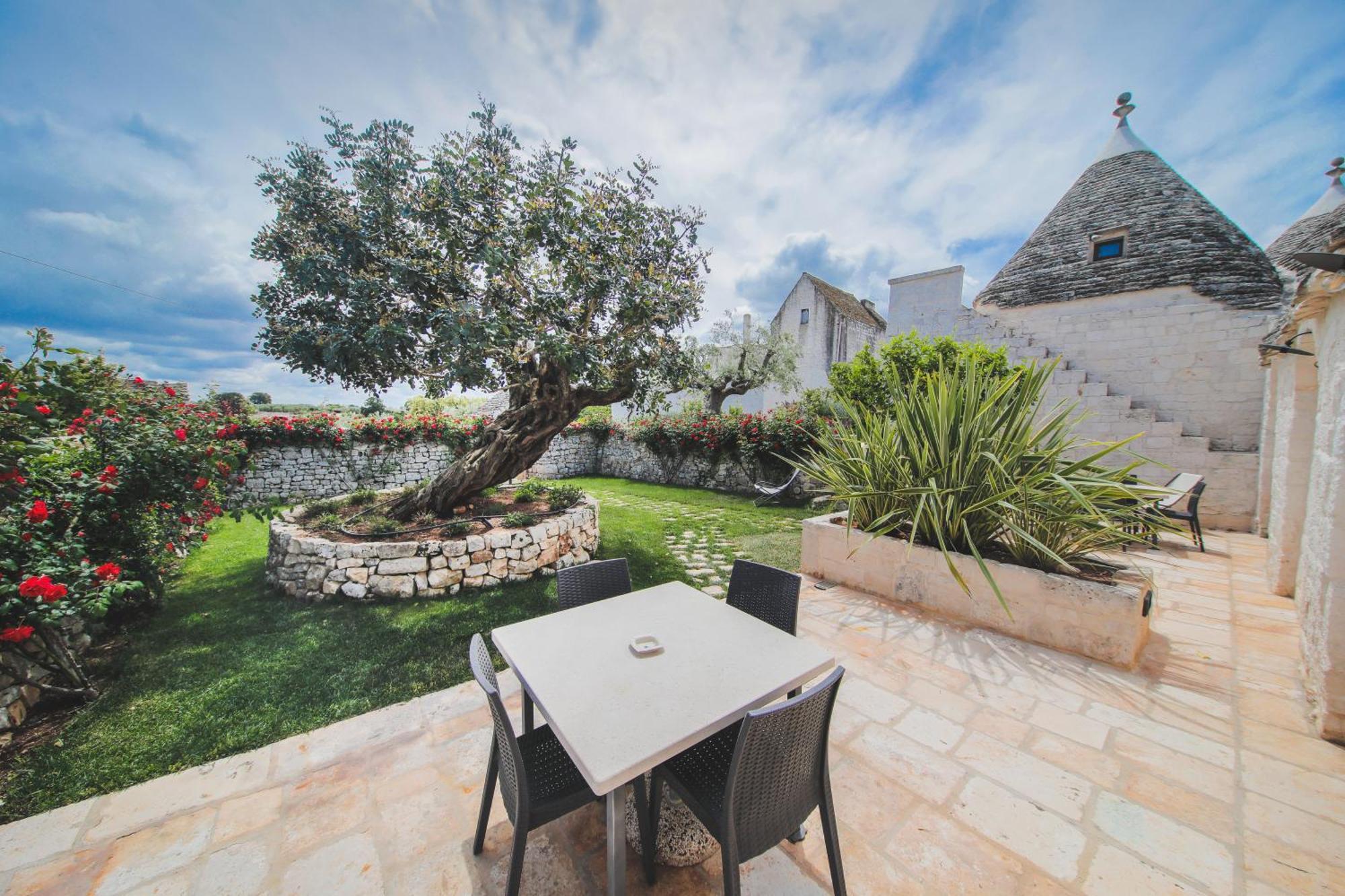 Trulli Arco Antico Villa Locorotondo Dış mekan fotoğraf